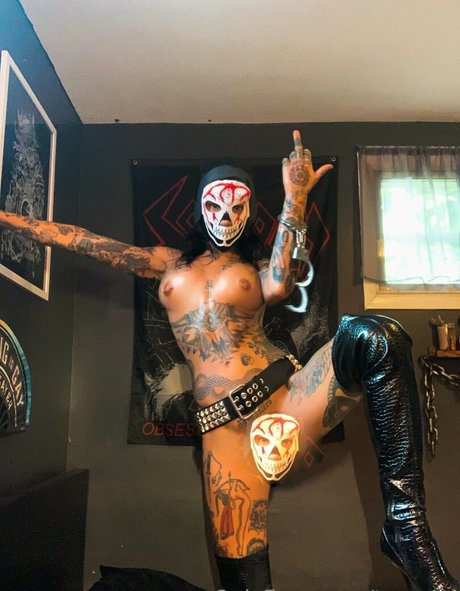 Tarazep beautiful model picture