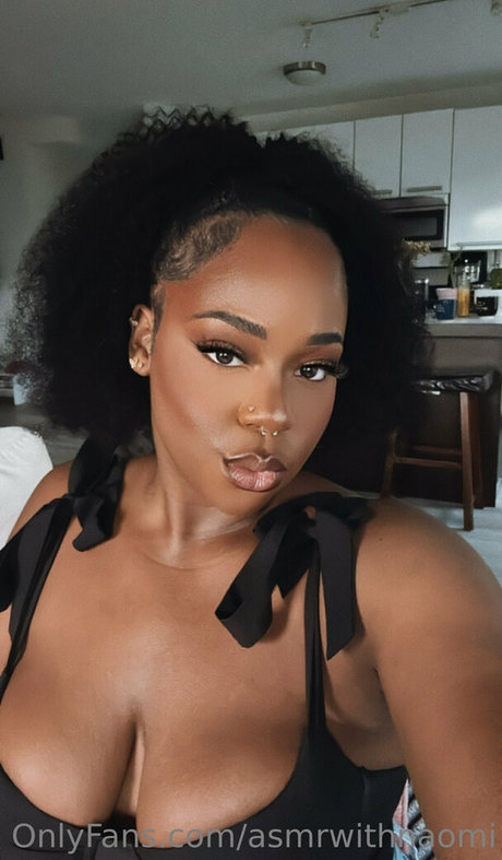 asmrwithnaomi naked pornstar pics