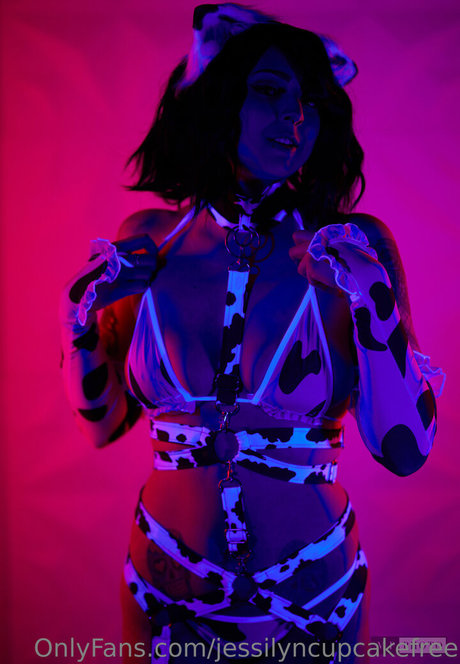 jessilyncupcakefree sexy actress gallery