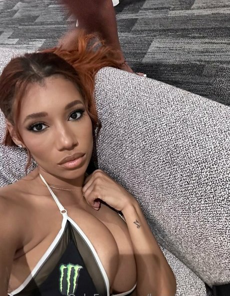 asian student onlyfans sexy nudes photos