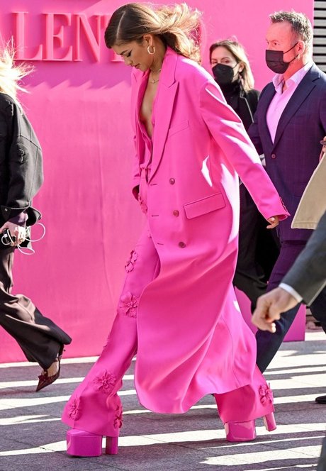 blowjob shower onlyfans erotic image