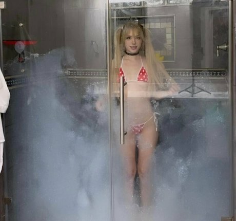 gloryhole wife onlyfans free nude pic