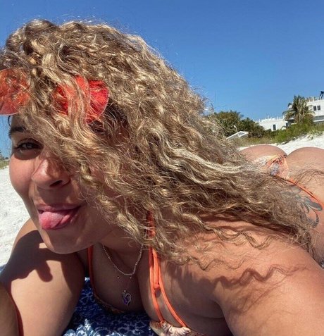 JustYeliz pornstar free archive