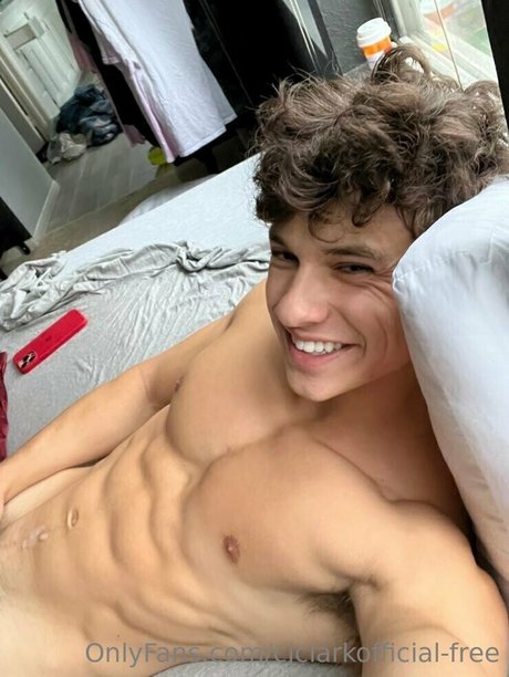 cjclarkofficial free pretty star galleries