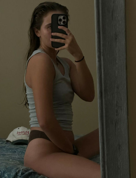 Lauren Rossi best model galleries