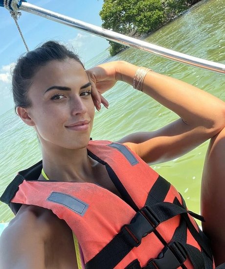 milf pussy onlyfans naked pic