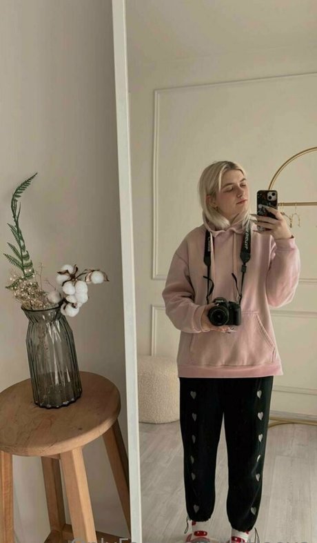 amateur latina onlyfans erotic images