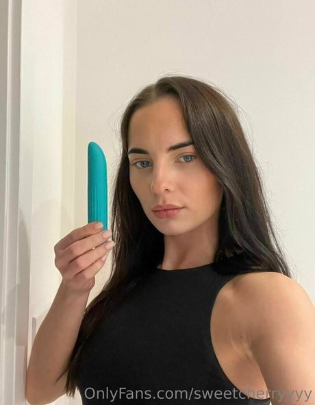 sweetcherryyyy star hd gallery