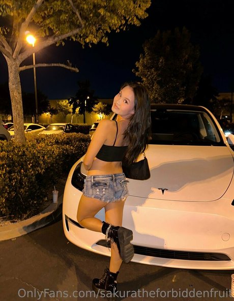 ebony midget onlyfans free sexy pic