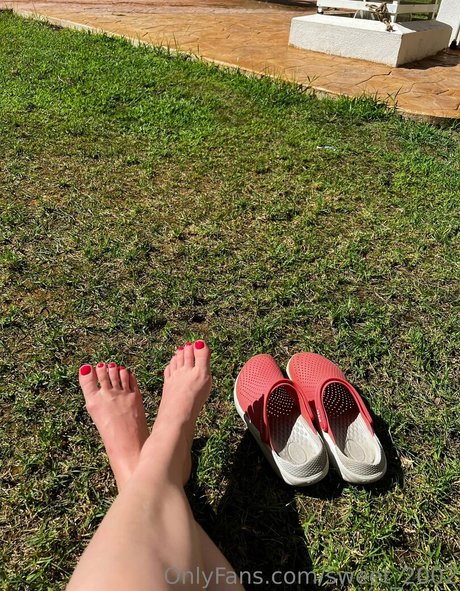 sweet 2002 perfect actress photos