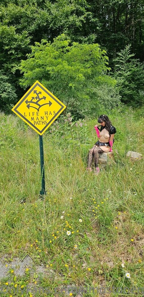 Emostonergorl perfect star images