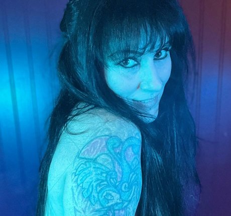 nude onlyfans exclusive image