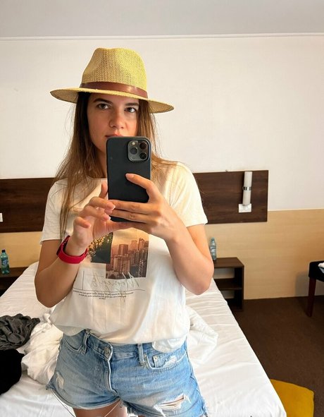 yasmineamory free pornstar pictures