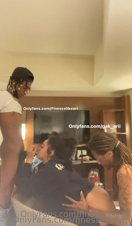 finesselikeari sexy pornstar archive