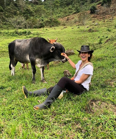 Zharick Leon sex model archive