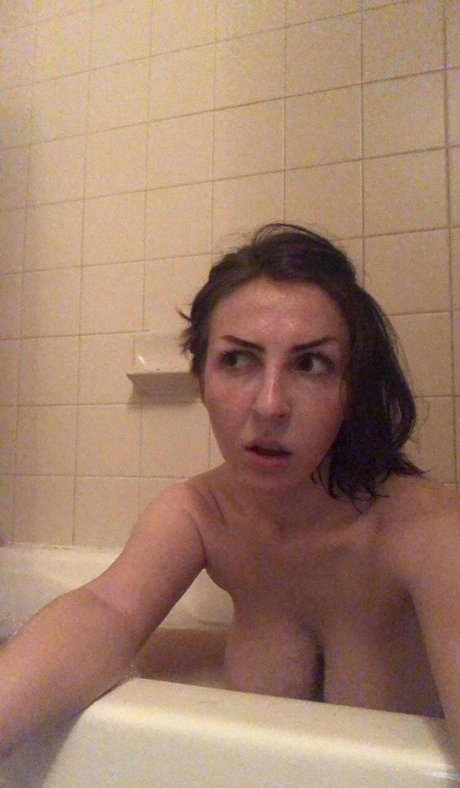 Megan Bitchell star naked picture