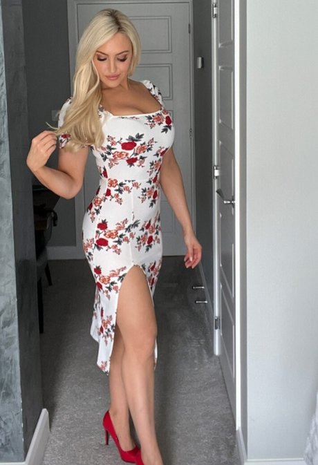 Emma Jones pornographic actress image