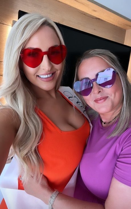 Emma Jones pornographic star image