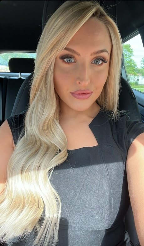 Emma Jones pornstar erotic image