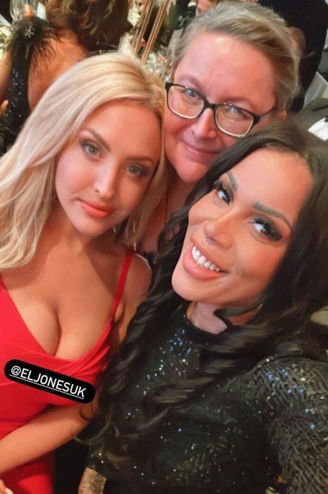 Emma Jones pornographic actress photo