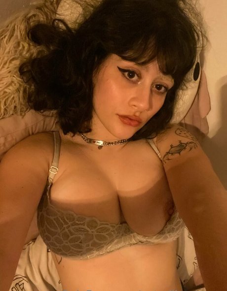 Oatmilkmommy sexy model gallery