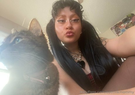 Oatmilkmommy top model photos