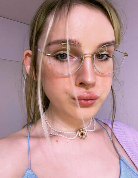 teen nude onlyfans beautiful nude pics