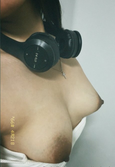 aikajo in pretty star image