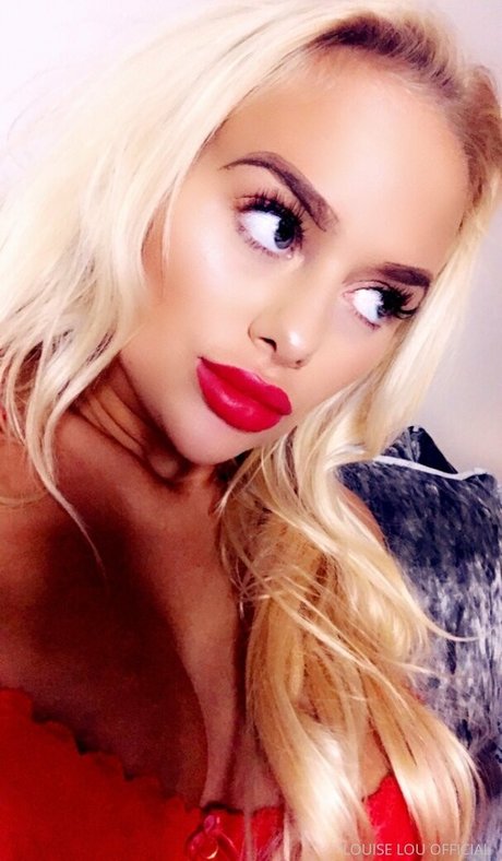 busty redhead onlyfans free xxx photo