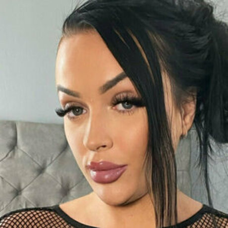 Sophia snow high quality pornstar pic