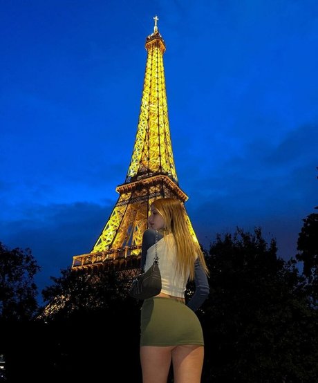 big tits riding onlyfans erotic gallery