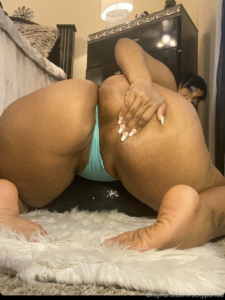 erotic onlyfans hot naked pic