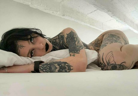 Draken lady high quality actress archive