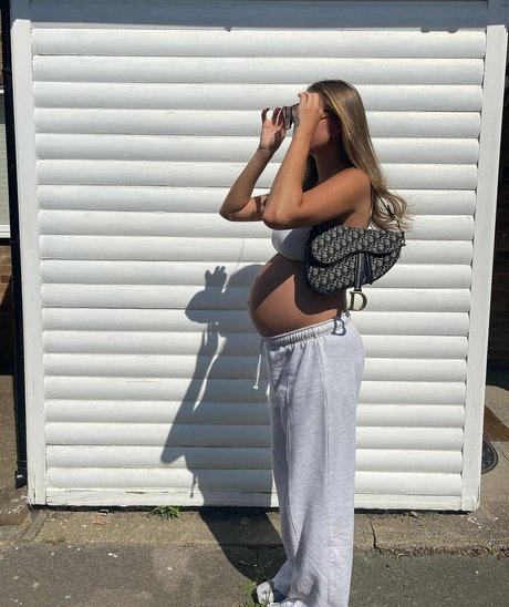 bbygirl29 hd pornstar photo