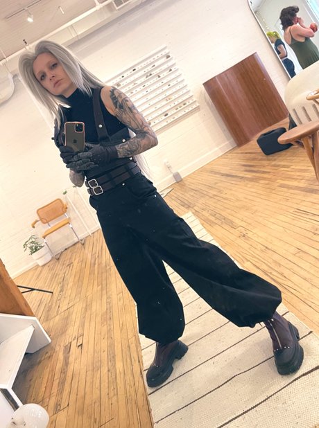 mature fake tits onlyfans sex picture