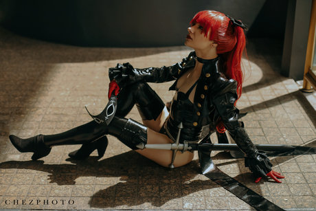 Poisonne star hot pic