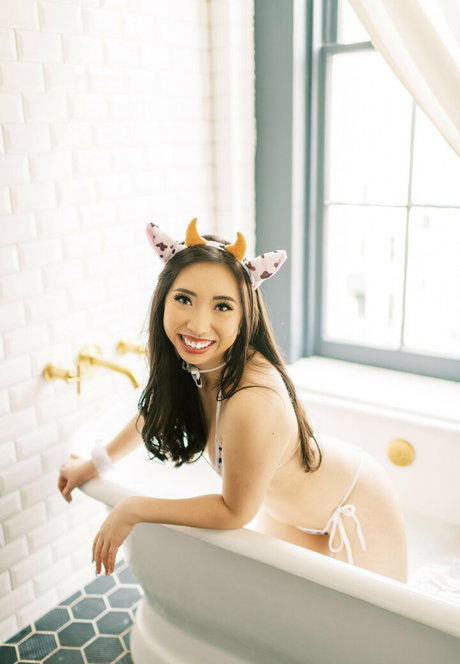 chubby mom onlyfans sexy nude pic