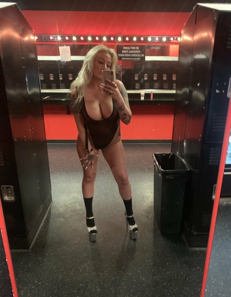 gym shower onlyfans free nude picture