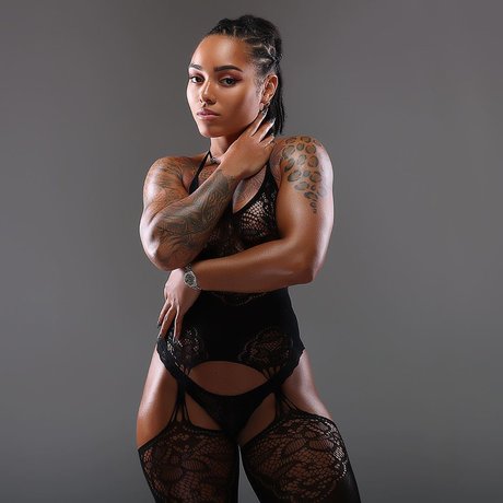 Christina Olivia pornstar perfect image