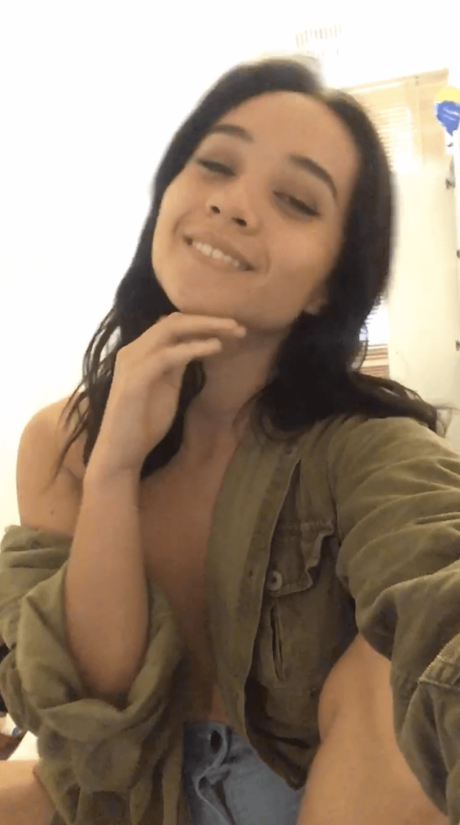 JasmineTea pornographic model photos