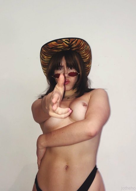 mellarius nudes model pic