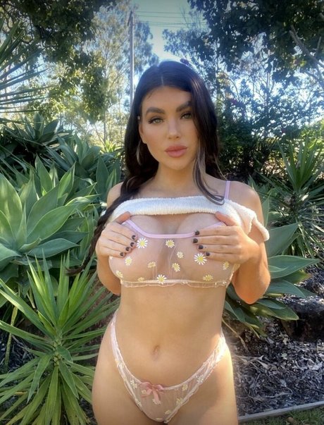 japanese schoolgirl onlyfans beautiful nude pic