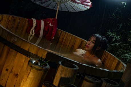 Haki_ star naked image