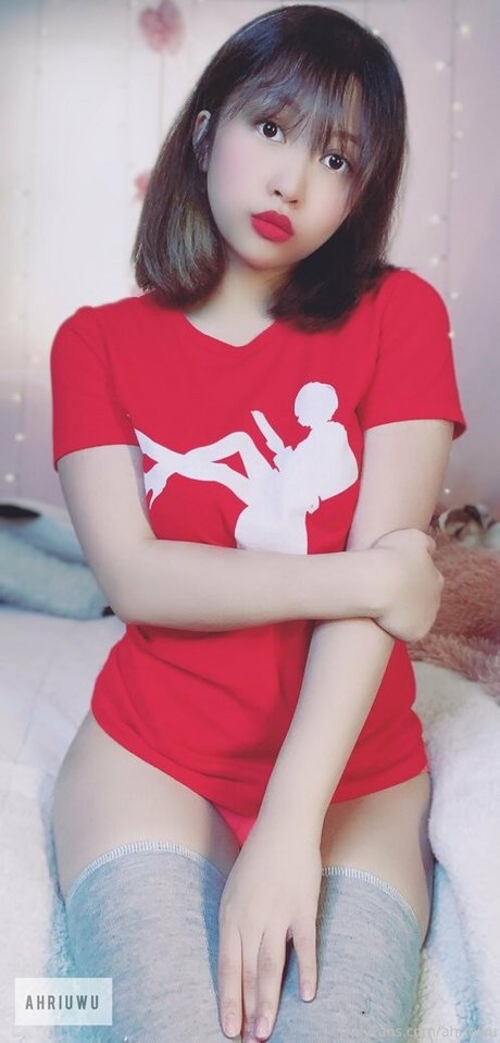 Ahriuwu nude actress pictures