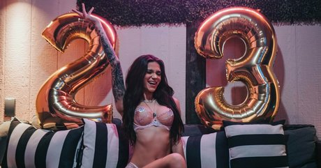 sexy ladyboy onlyfans sexy images