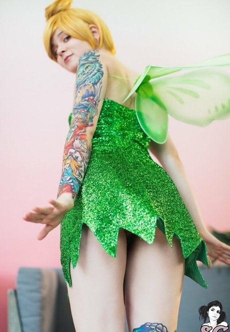 awondrr model porn photo