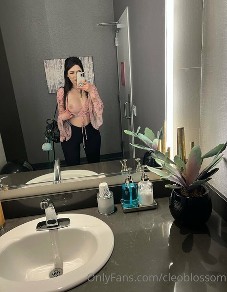 asian onlyfans hot sexy galleries