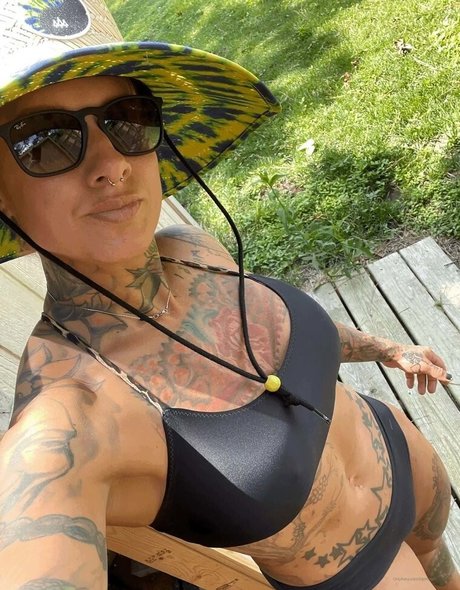 Kinessa Johnson hd pornstar photos