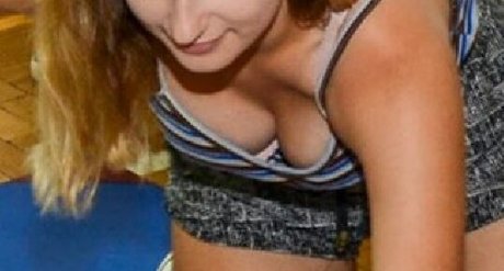 strip nude onlyfans naked pictures