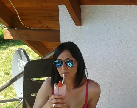 blonde tits onlyfans art naked galleries